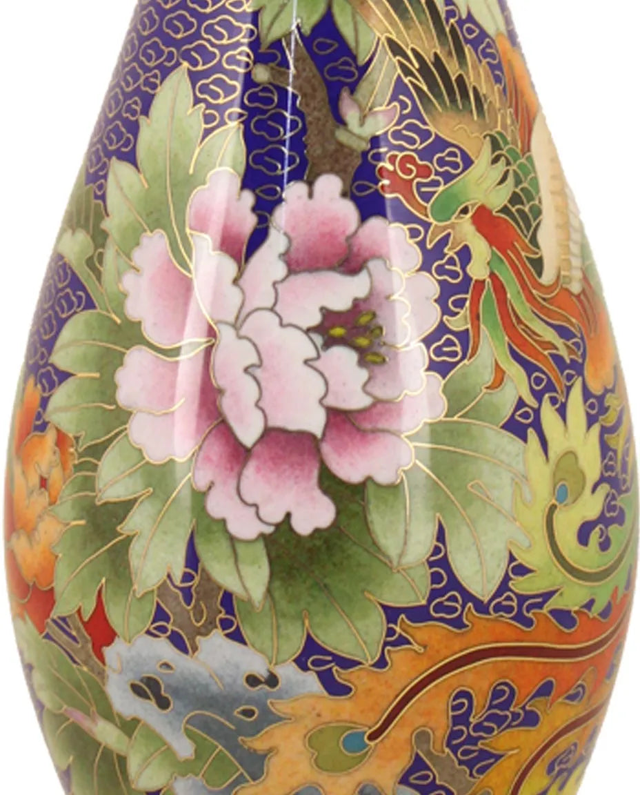 Close-up detail of the gold-plated copper rim and enamel phoenix and peony painting on this Royal Cloisonne vase,a premium piece for luxury home decor and home gifts