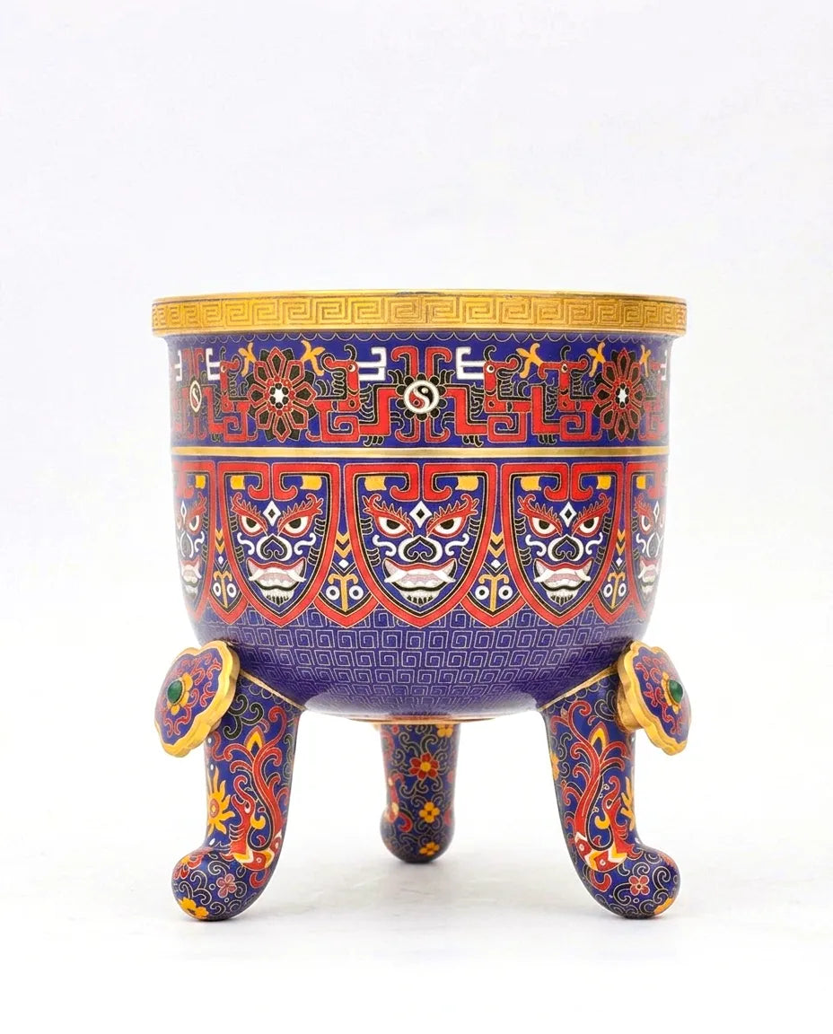 Royal Cloisonne Gold-plated Copper Oud Burner, Qiankun Ruyi Pattern, Masterpiece by Master Liu Yongsen as an exquisite home decor and unique home gifts item